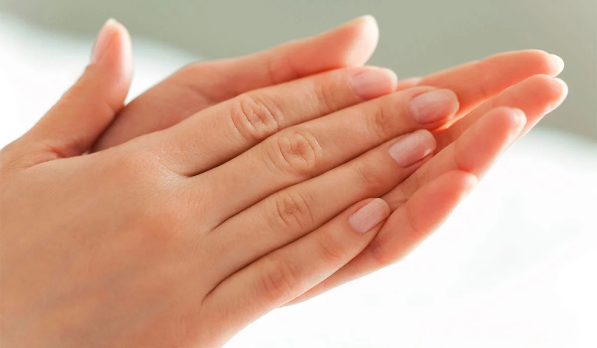 طرق علاج عرق اليدين